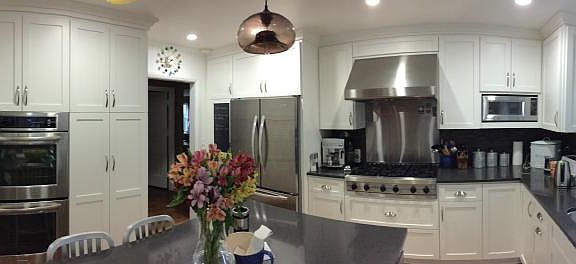 Wonderful, new kitchen. Top-line appliances