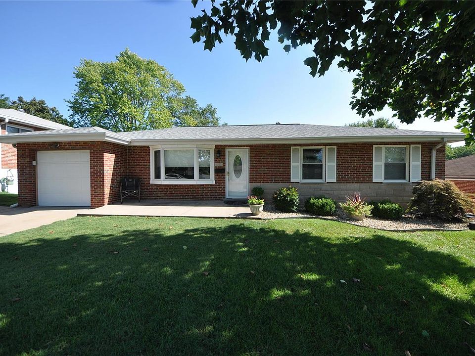 1st image of 4213 Malcolm Dr