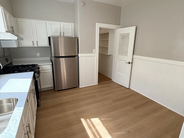 1152 Jackson St #6 — Photo 6