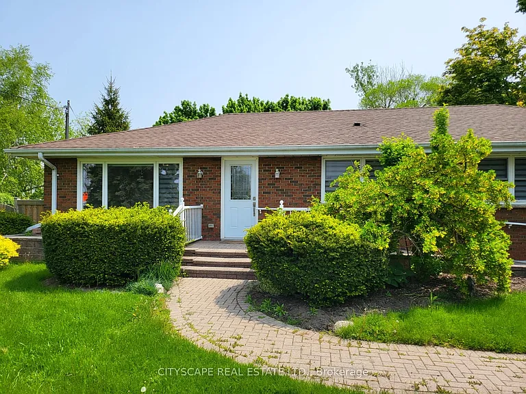1605 Bowmanville Ave — Photo 2