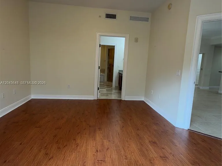 16100 Emerald Estates Dr #281 — Photo 23