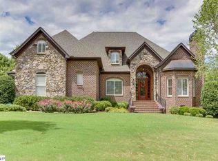 105 Turnhouse Ln, Simpsonville, SC 29681