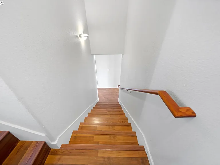 1694 Lincoln St — Photo 17