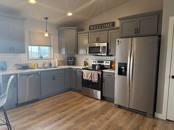 5th image of 672 Valor Ct