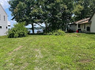 102 Ems W30a1 Ln, North Webster, IN