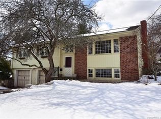 35 Coppermill Rd, Wethersfield, CT 06109