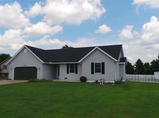 57844 Sunbury Dr, Elkhart, IN 46517