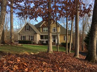 62 Lake Laurel Ct, Dahlonega, GA 30533
