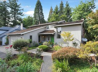 2430 SW 85th Ct, Portland, OR 97225