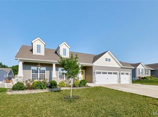 613 Lubbuck Ct, Moscow Mills, MO 63362
