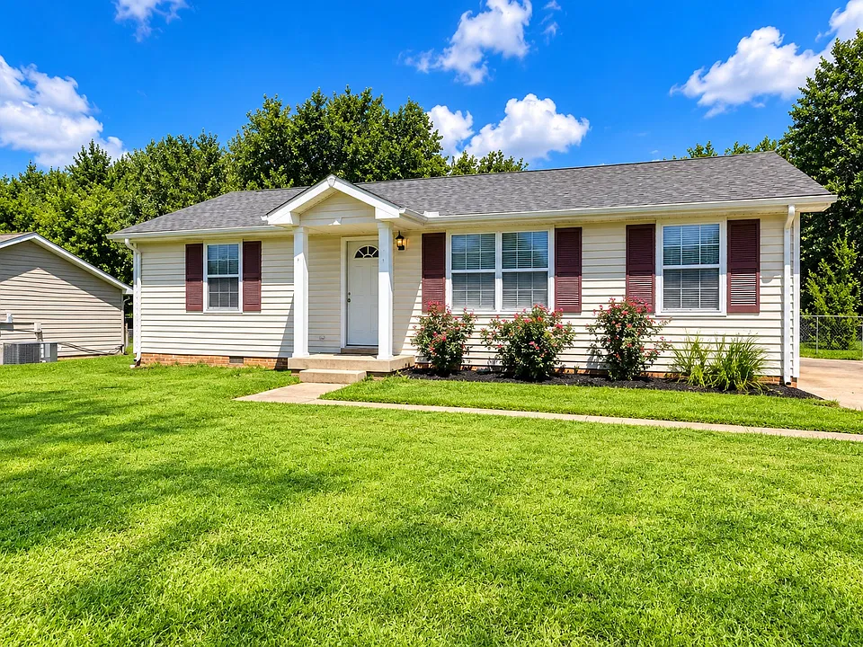 587 Anita Dr