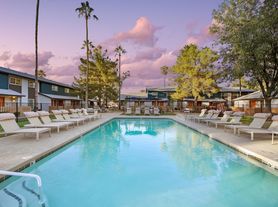 Sunrise in Chandler Apartments