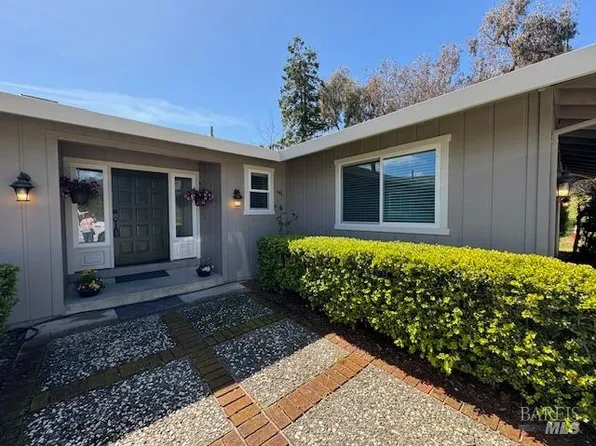 1119 Debbie Hill Road, Cotati, CA 94931