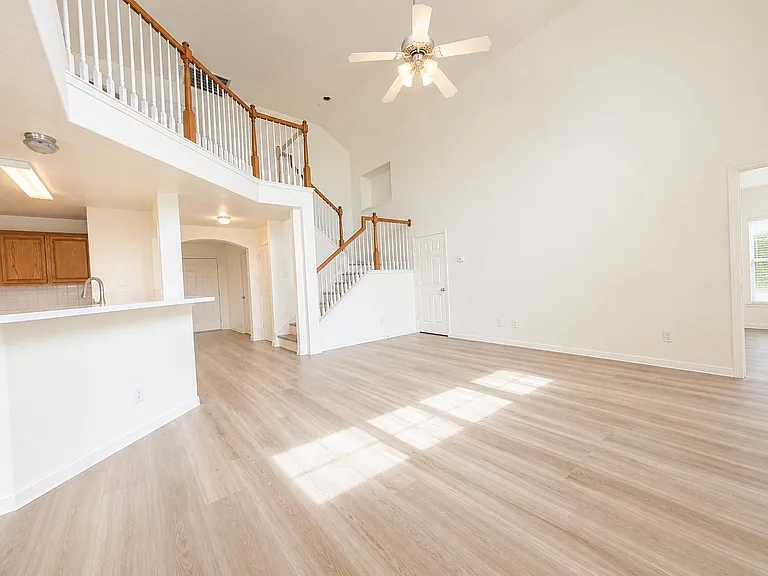 7219 Brookville Ln — Photo 4