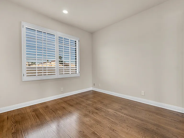 14234 Dickens St #3 — Photo 21