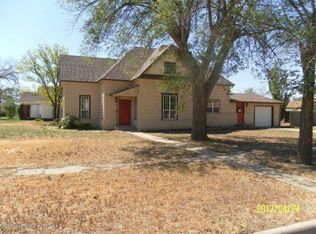 610 E 5th St, Hereford, TX 79045