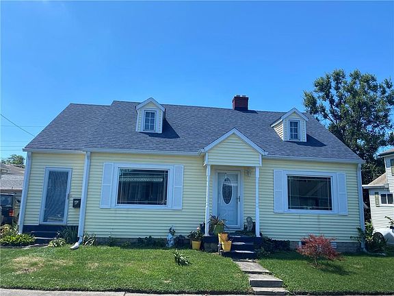 3rd image of 133 Reddingdale Dr