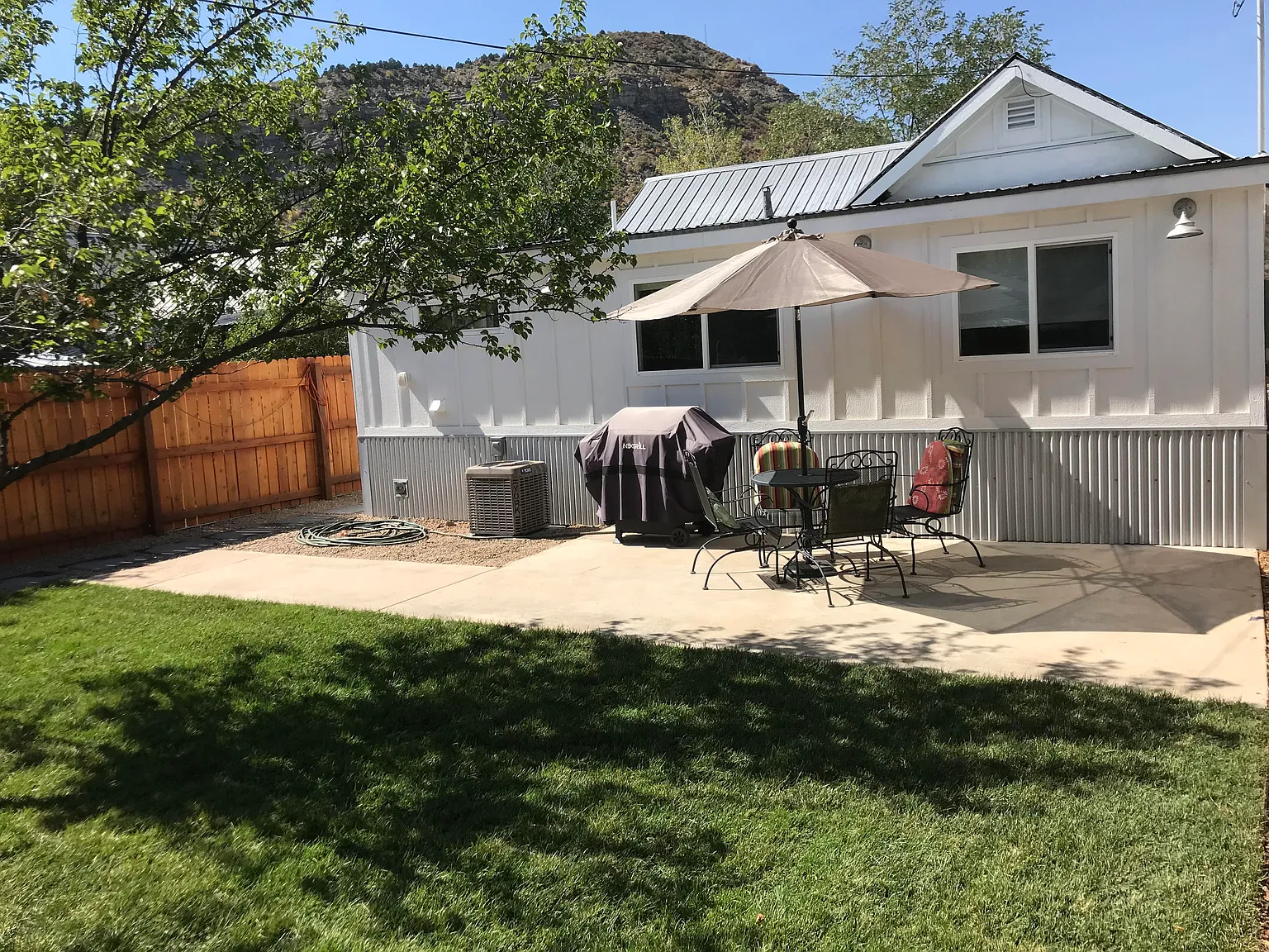 3 bed, 1200 sqft, $2,800 — Photo 2