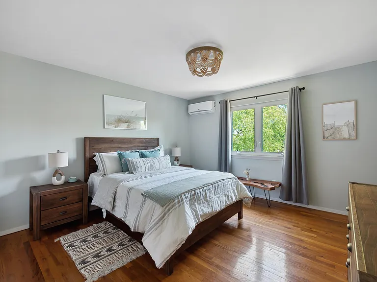 105 Benson Dr — Photo 16