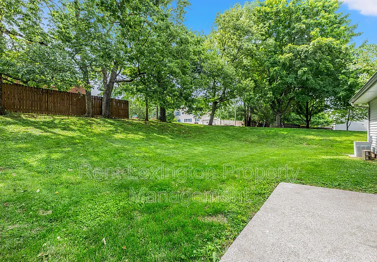 4225 Steamboat Rd — Photo 21