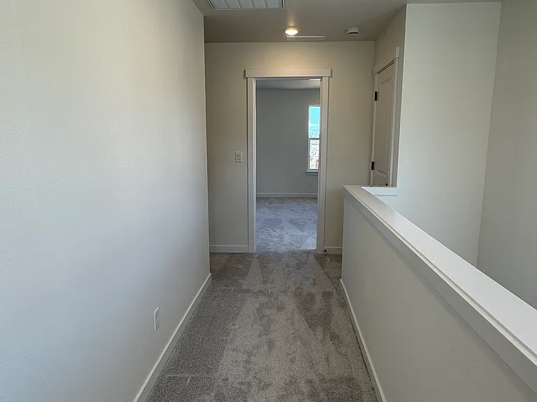 4928 88th Dr NE — Photo 35