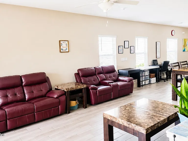 3938 Bloomfield Ct — Photo 13