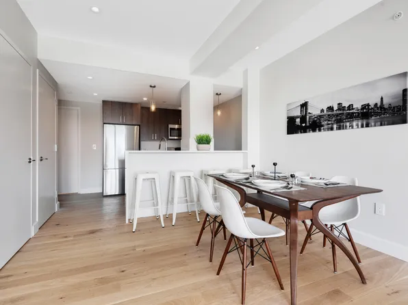 40-04 34th Avenue image 3 of 11