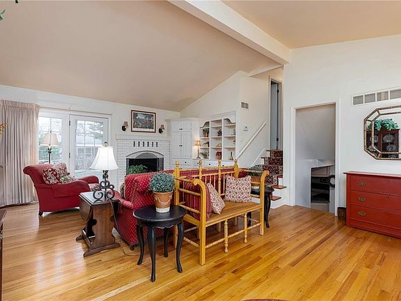 4th image of 6404 N Walrond Ave