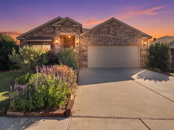 10501 Alpine Meadow Ln, Fort Worth, TX 76140