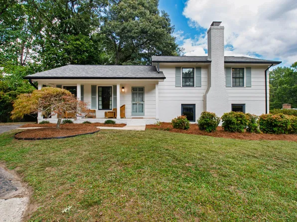 5905 Tafton Ct, Raleigh, NC 27609