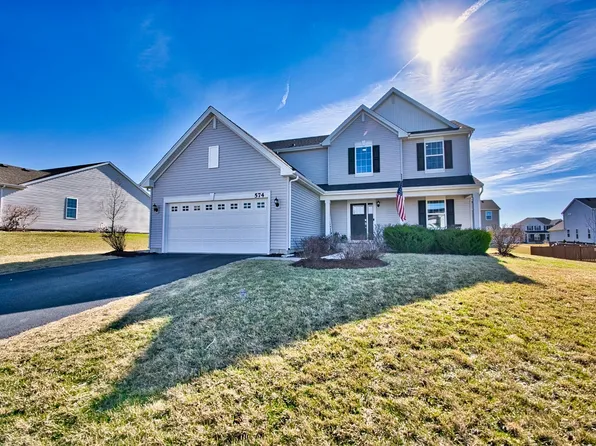 574 Coach Rd, Yorkville, IL 60560