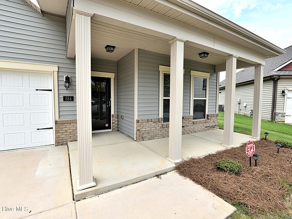 3rd image of 584 Golden Villas Drive