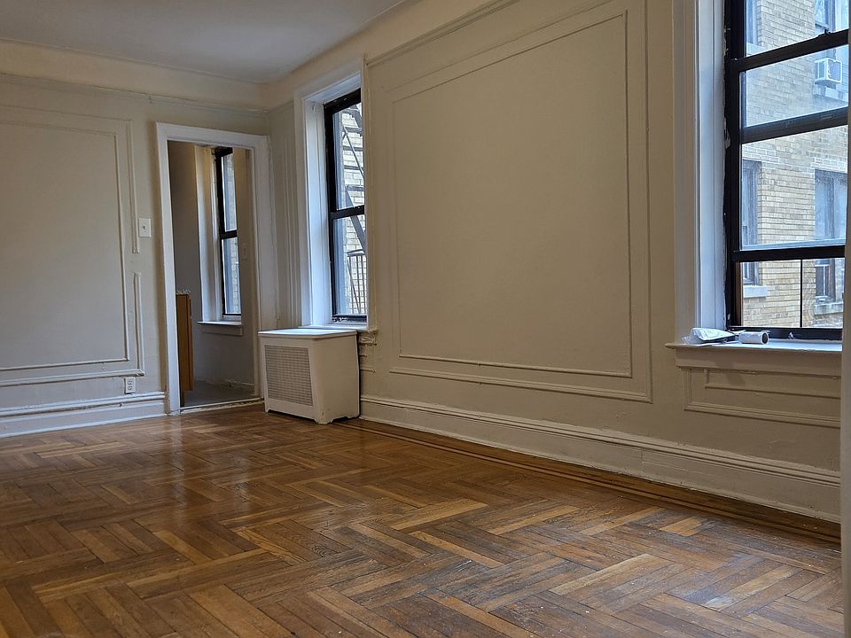 1st image of 110 Seaman Ave APT 7M