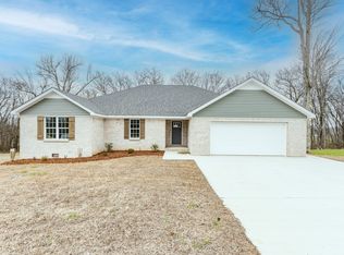 124 Lookout Ln, Pulaski, TN 38478