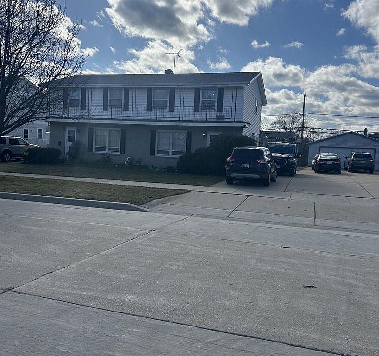 1st image of 5821 South Illinois AVENUE #5823