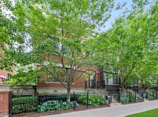 1336 S Indiana Ave, Chicago, IL 60605