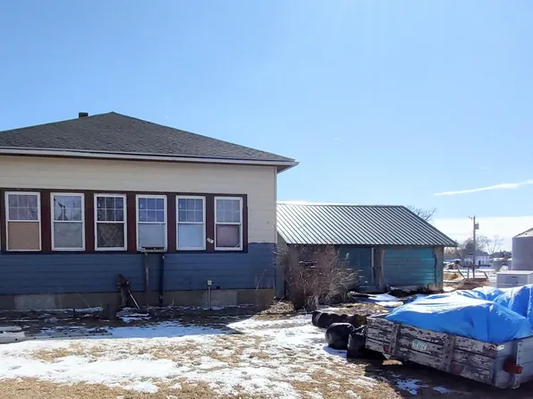 209 Exchange St, Luzerne, IA 52257