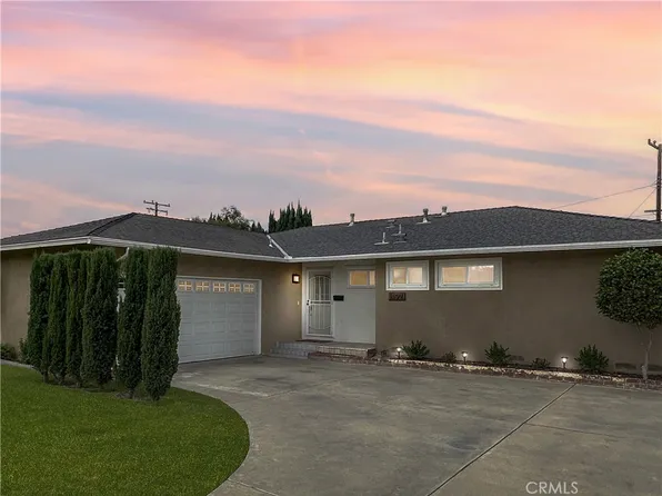 11921 Medina Dr, Garden Grove, CA 92840