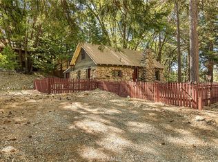 2775 View Dr, Running Springs, CA 92382