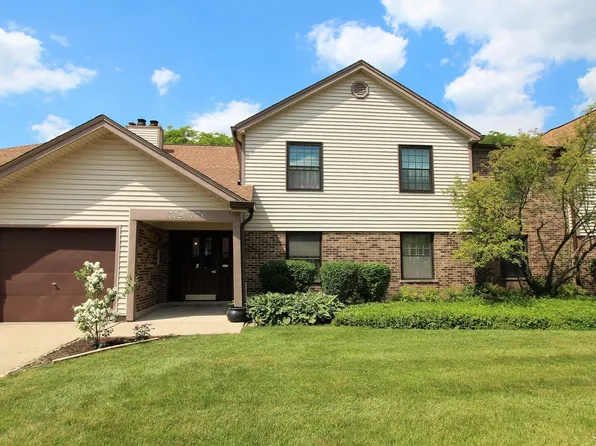 776 White Pine Rd #6D1, Buffalo Grove, IL 60089