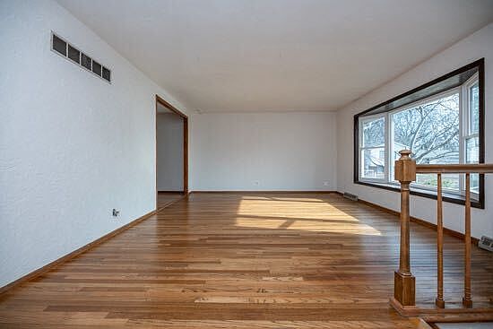 3rd image of 2303 W Pintura Ct