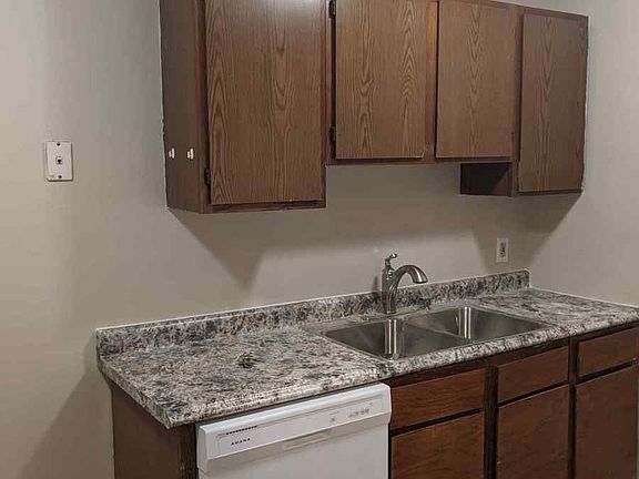 4th image of 1510 County Road B E #1512-303