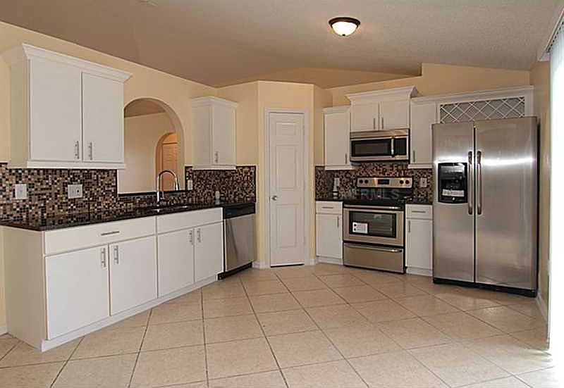 1st image of 610 Floridian Dr