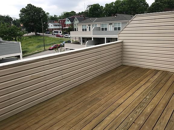 Second floor deck 
