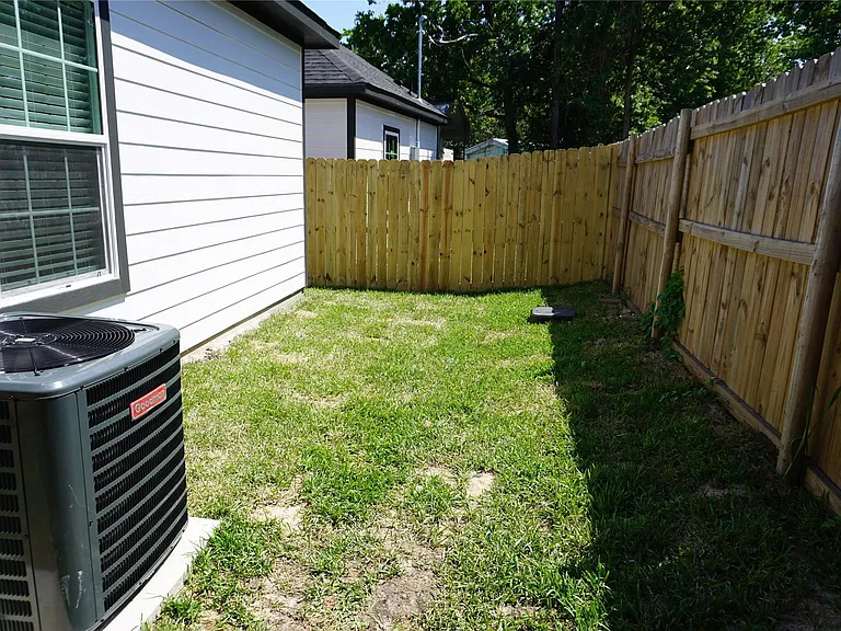 11753 White Cedar — Photo 21