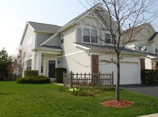 1600 Newgate Ct, Gurnee, IL 60031