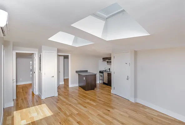 Rented by Corigin Management | media 9