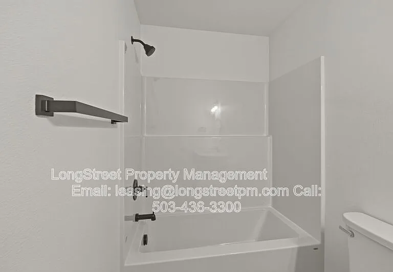 824 S 19th St — Photo 23