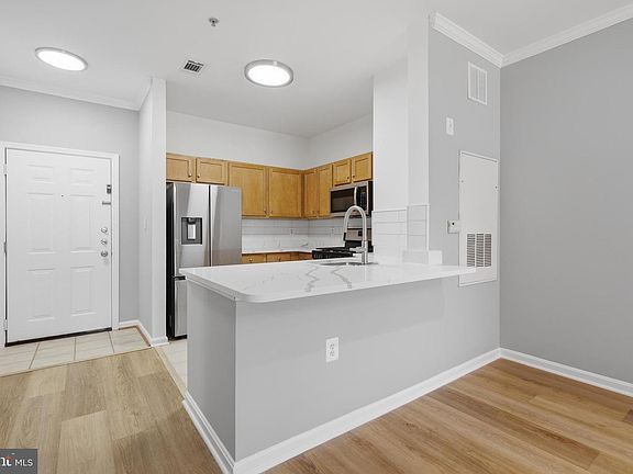 4th image of 5172 William Colin Ct #A