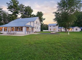 7095 Orchard Lake Dr, South Haven, MI 49090